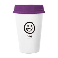 Grinande Vit Chattmugg i Keramik